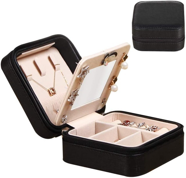 YAPISHI Small Portable Jewelry Box 1