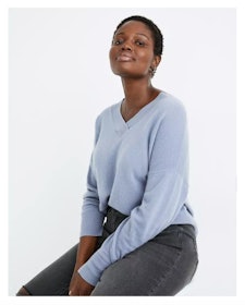 10 Best Women's Cashmere Sweaters in 2022 (Naadam, Free People, and More) 4