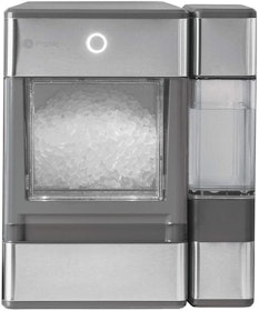 10 Best Portable Ice Makers in 2022 (NewAir, Frigidaire, and More) 2