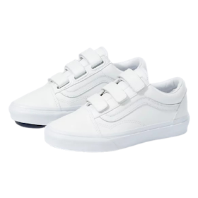 10 Best White Sneakers for Men in 2022 (Nike, Converse, and More) 5
