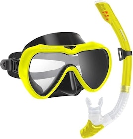 10 Best Snorkel Masks for Kids in 2022 (Cressi, Promate, and More) 3