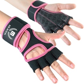 10 Best Women's Workout Gloves in 2022 (Nike, Adidas, and More) 1