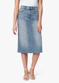 10 Best Women's Denim Skirts in 2022 (Target, Urban Outfitters, and More) 2