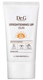 10 Best Korean Sunscreens for Oily Skin in 2022 (Aesthetician-Reviewed) 2