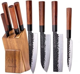 10 Best Japanese Knife Sets in 2022 (Chef-Reviewed) 2