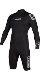 10 Best Men's Wetsuits in 2022 (Mystic, Henderson, and More) 4