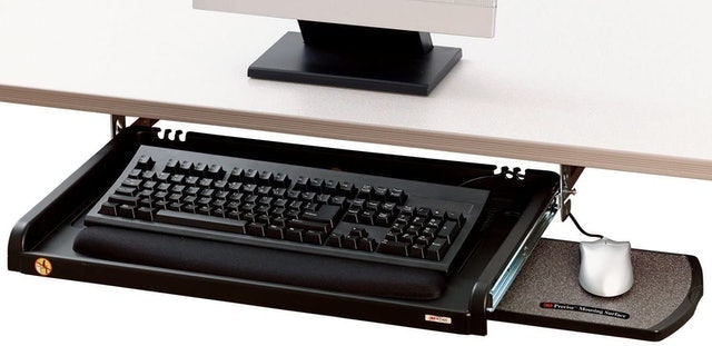 3M Adjustable Under-Desk Keyboard Drawer 1