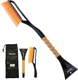 10 Best Snow Brushes for Your Car in 2022 (Hopkins, True Temper, and More) 5