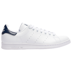 10 Best White Sneakers for Men in 2022 (Nike, Converse, and More) 3
