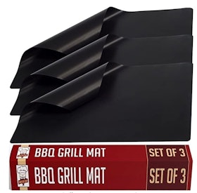 10 Best Grill Mats in 2022 (Grillaholics, Kona, and More) 3