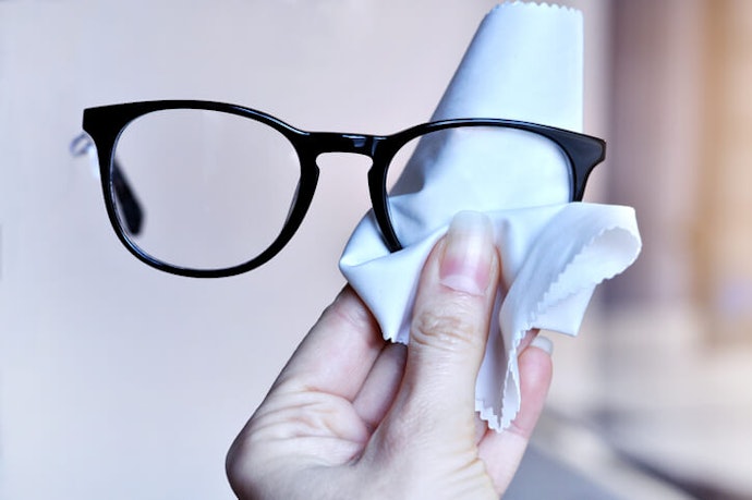 Microfiber is Tech- and Glasses-Friendly