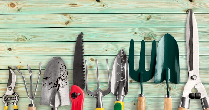 Think About What Tools You’ll Need and What Each Set Includes