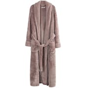 10 Best Bathrobes for Women in 2022 (Parachute, Alexander Del Rossa, and More)