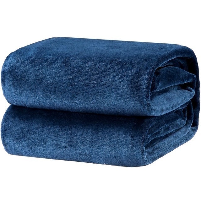 10 Best Lap Blankets in 2022 (Bedsure, MaxKare, and More) mybest